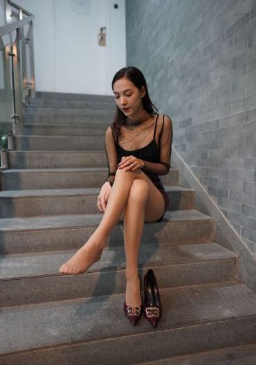 丰满少妇人妻久久久_4K高清电影在线