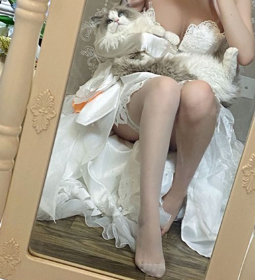 被征服胯下黑丝绝美贵妇_超清影视在线观看