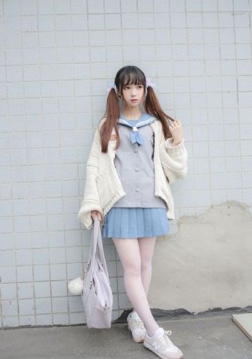 亚洲女同老女人女同志_高清视频大全
