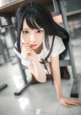 精品乱伦综合三级_720手机在线观看